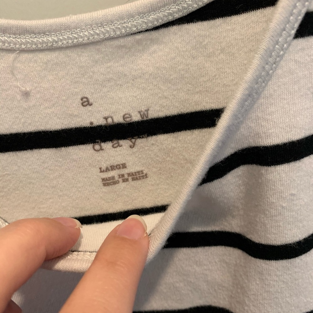 Tank top - Picture 3 of 4